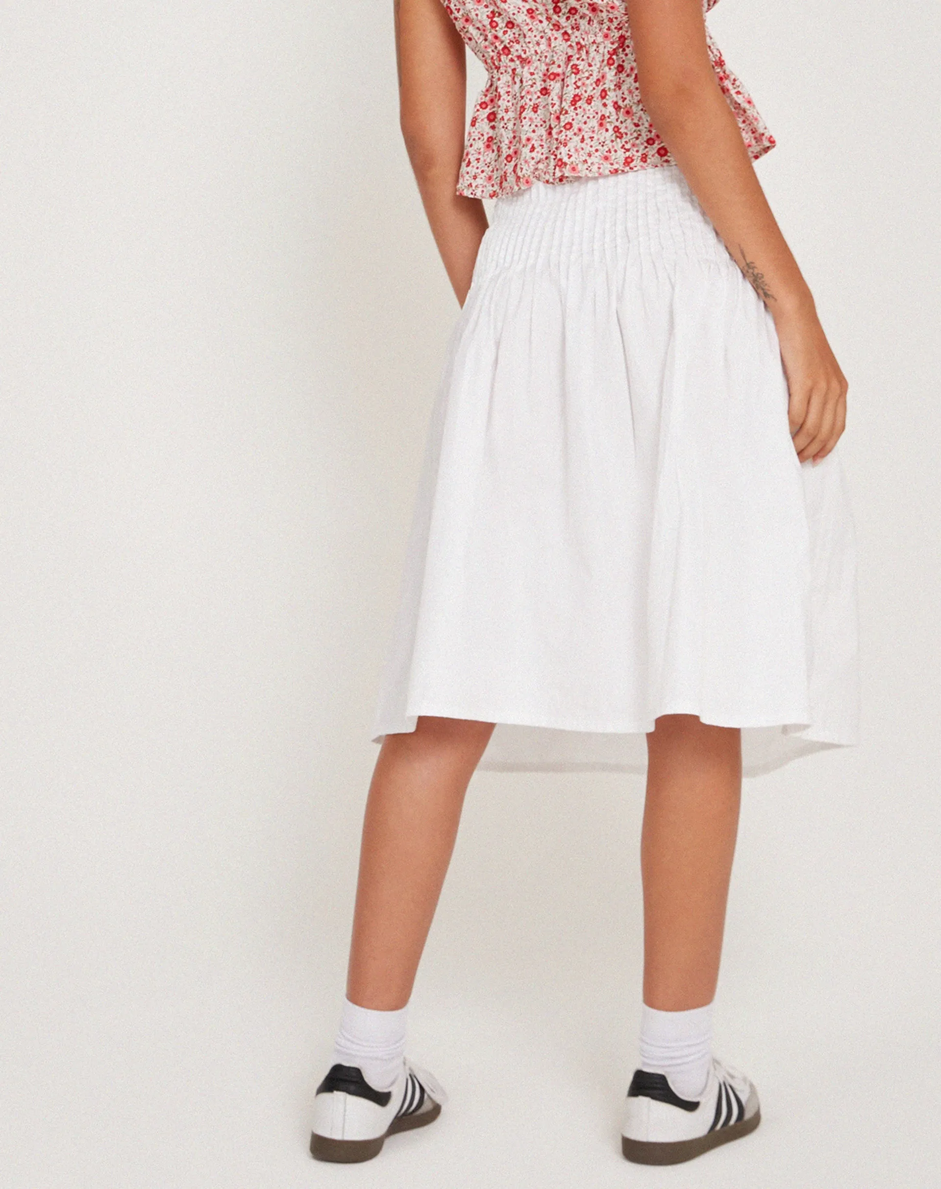 Asada Pleated Waist Midi Skirt in Poplin White