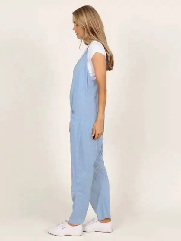 Oversized knit two-pocket fit oversized jumpsuit blue